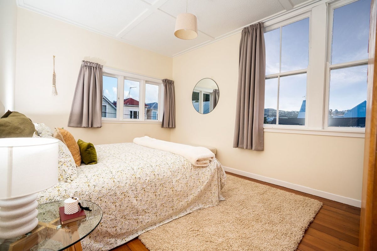 81 Elizabeth Street, Mount Victoria, Wellington - Carousel 2