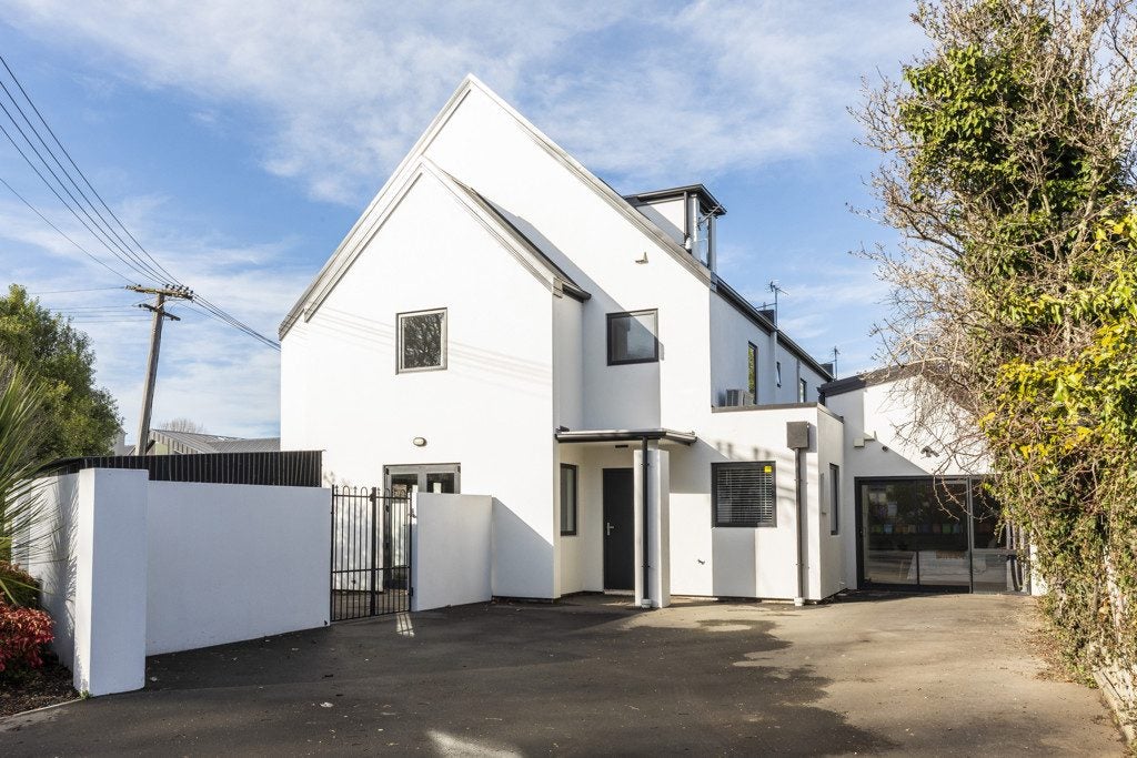37 Rhodes Street, Merivale, Christchurch - Carousel 1