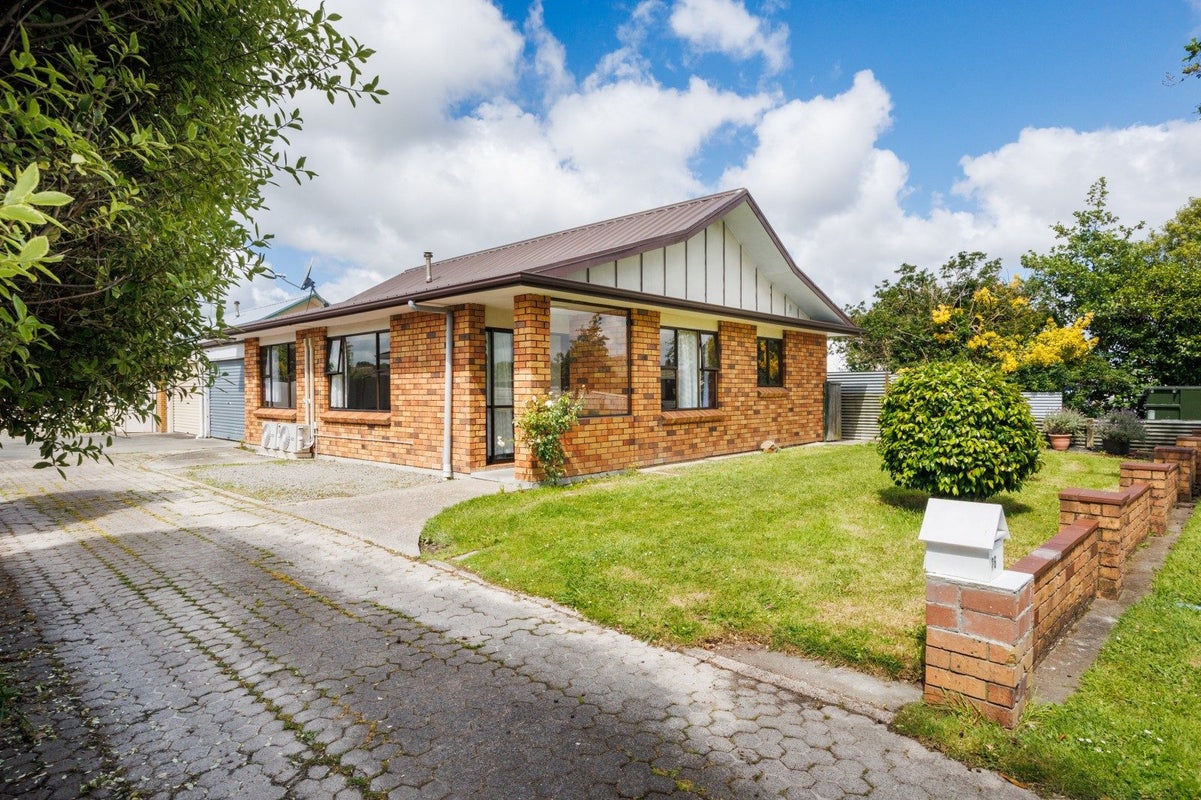 26 Moyne Avenue, Milson, Palmerston North - Carousel 22