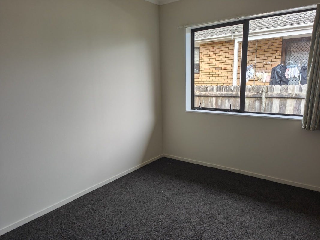 2/21 Campbell Road, One Tree Hill, Auckland - Carousel 8