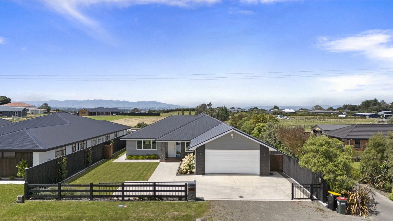 0 , Feilding - Carousel 1
