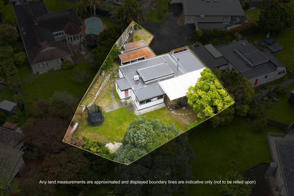 1/13 Wilbur Place, Pakuranga Heights, Auckland - Carousel 38