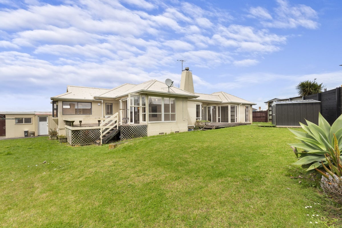 316 Richardson Road, Wesley, Auckland - Carousel 1