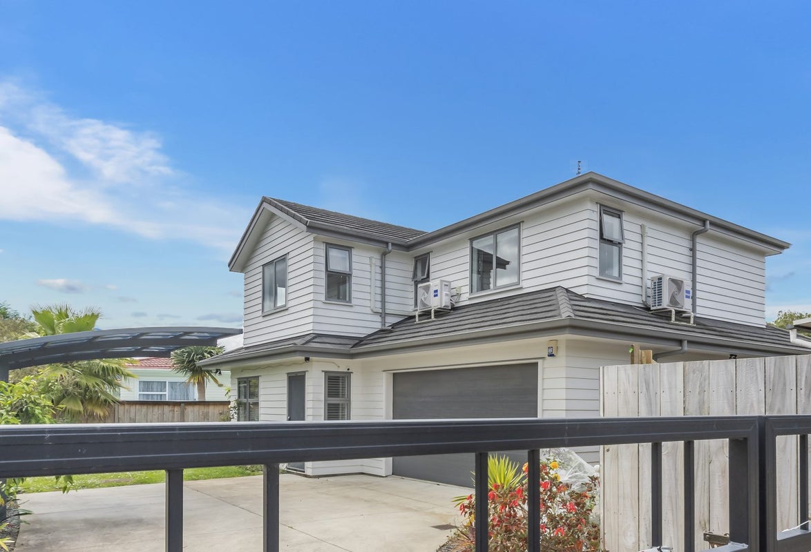 62A Opaheke Road, Opaheke, Papakura - Carousel 16