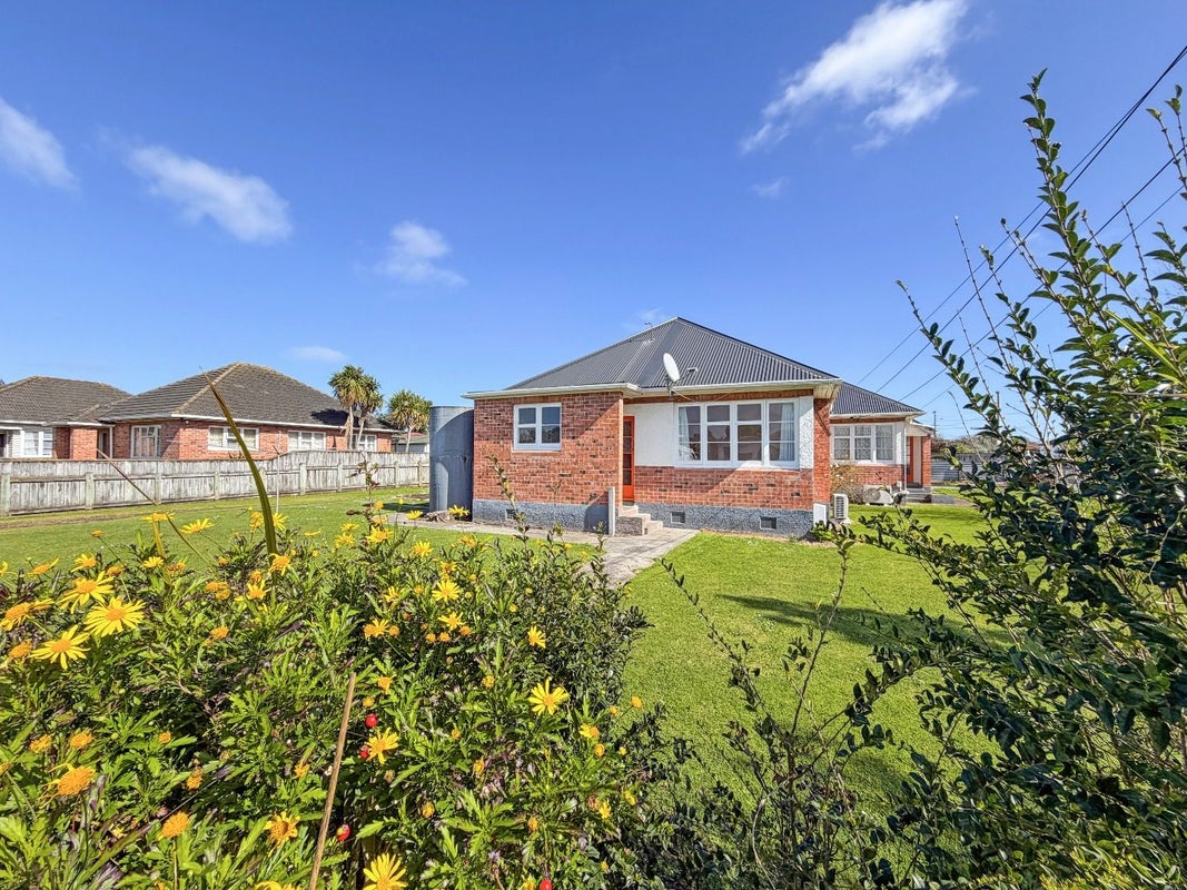 2 White Street, Whanganui East, Whanganui - Carousel 1