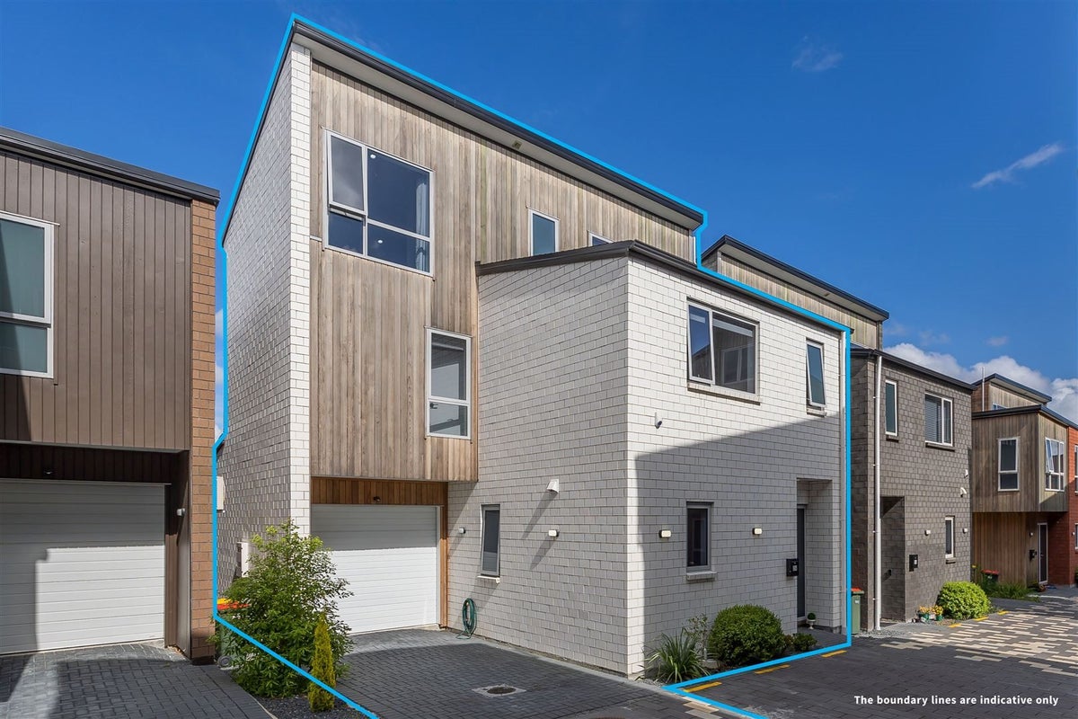 24 Haumako Place, Otahuhu, Auckland - Carousel 1