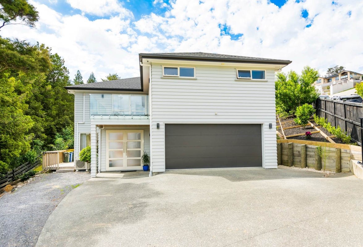 29 Blacks Road, Greenhithe, Auckland - Carousel 1