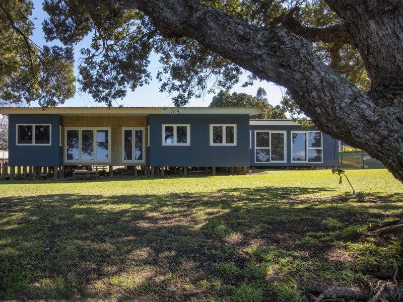 6 Roretana Drive, Athenree, Waihi Beach - Carousel 1