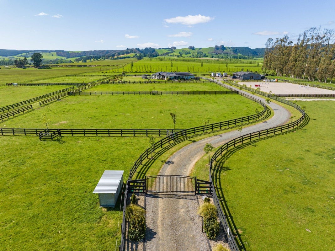 1810 Broadlands Road, Broadlands, Reporoa - Carousel 2