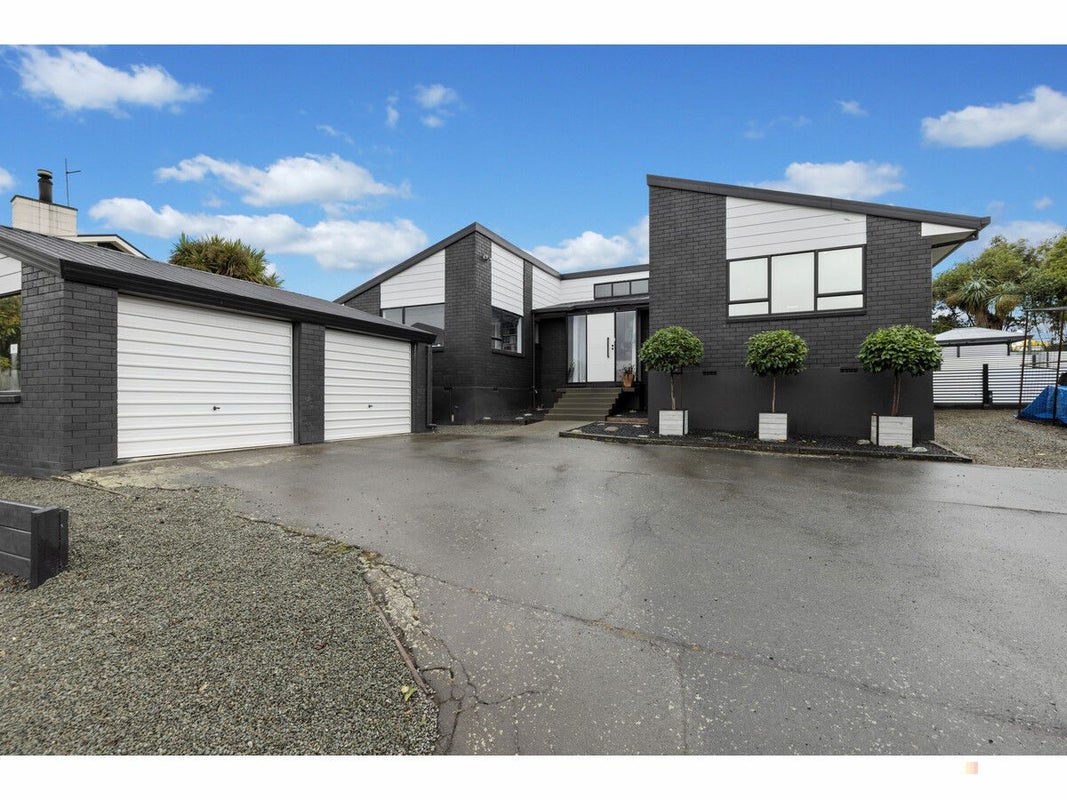50 Spring Road, Gleniti, Timaru - Carousel 1