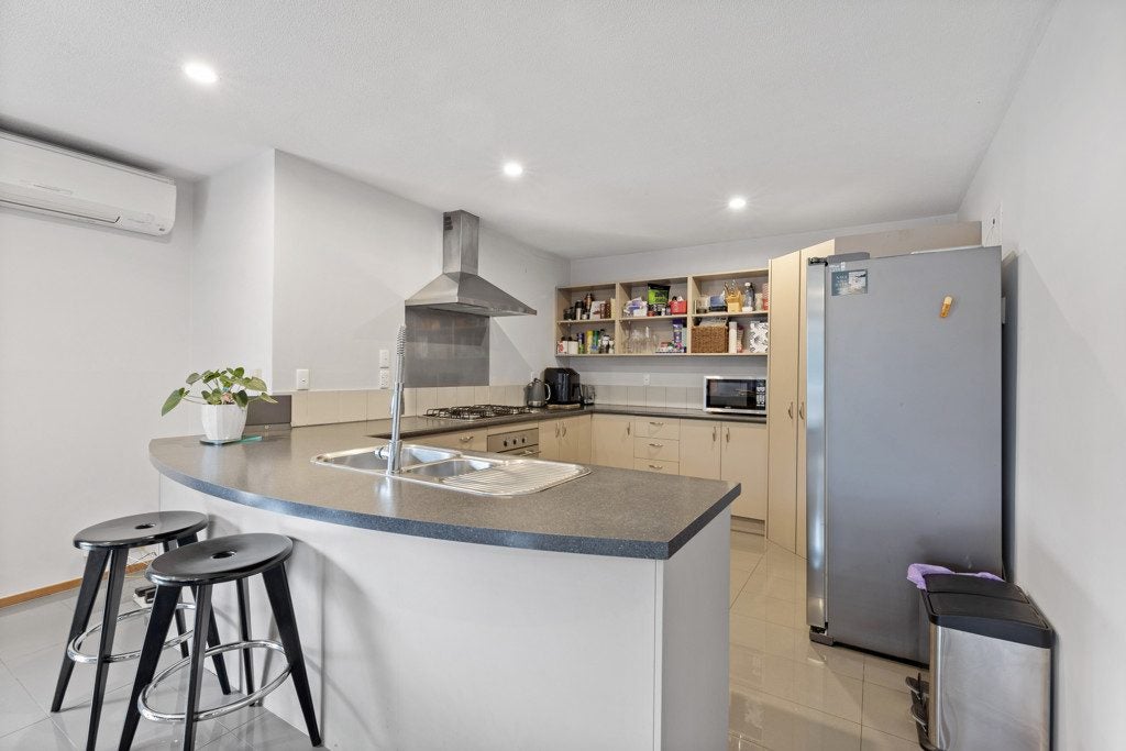 29B Lakewood Drive, Burwood, Christchurch - Carousel 2