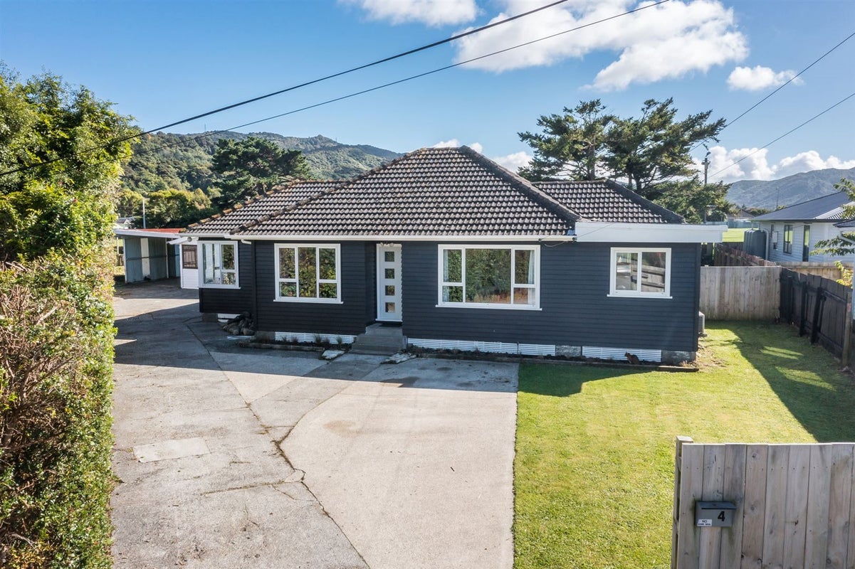 4 Russell Road, Wainuiomata, Lower Hutt - Carousel 1