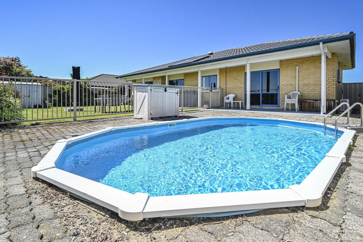 82 Margate Avenue, Flaxmere, Hastings - Carousel 2