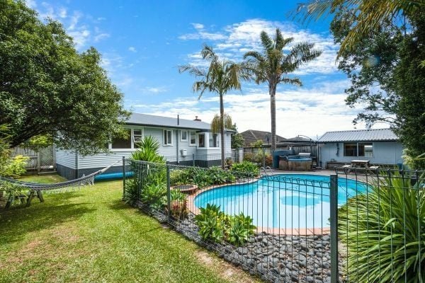 6 Boler Place, New Lynn, Auckland - Carousel 15