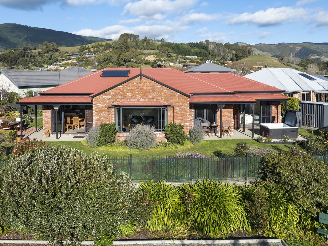 16B Kingsford Drive, Stoke, Nelson - Carousel 2