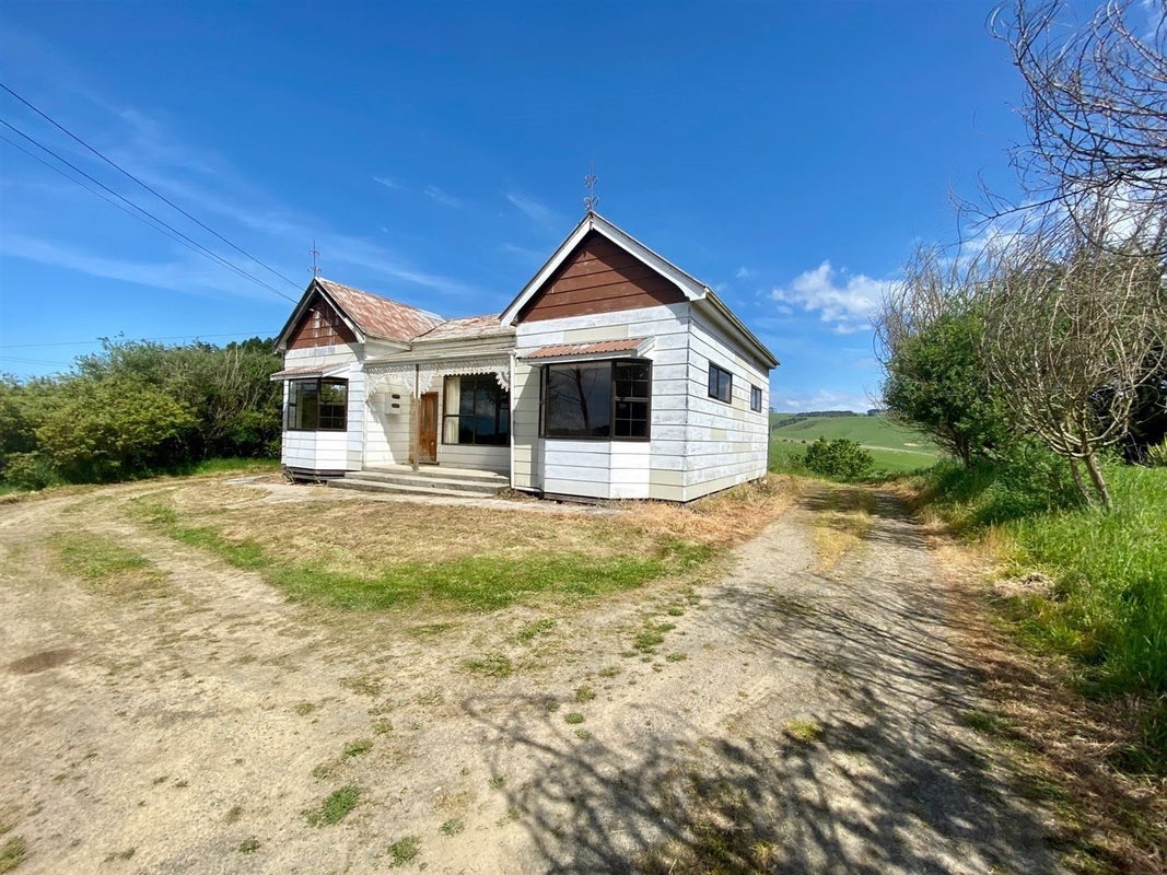93 Romahapa Road, Romahapa - Carousel 1