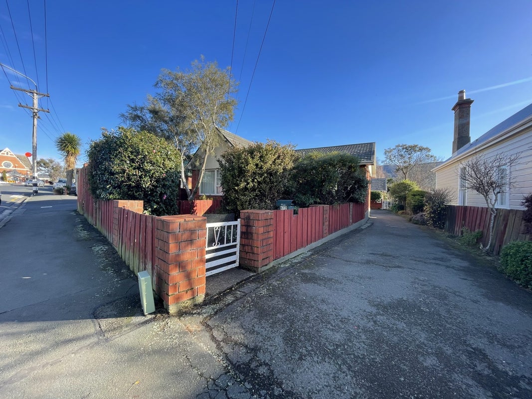 613 Highgate, Maori Hill, Dunedin - Carousel 1