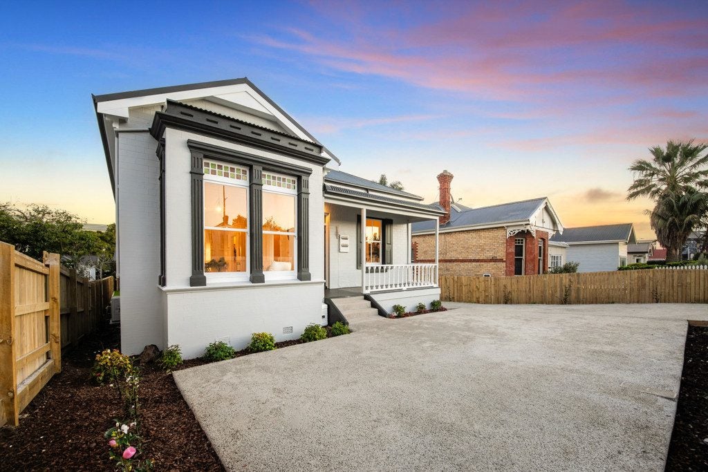 18 Sandringham Road, Mount Eden, Auckland - Carousel 2