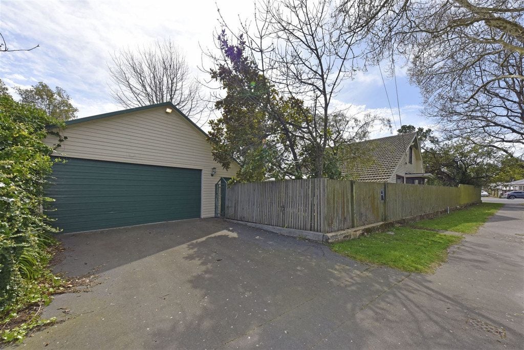 108 Opawa Road, Opawa, Christchurch - Carousel 13