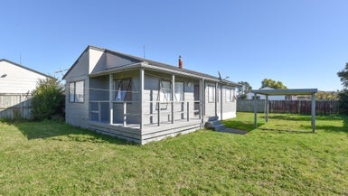 75B Pohutukawa Drive, Owhata, Rotorua - Carousel 1