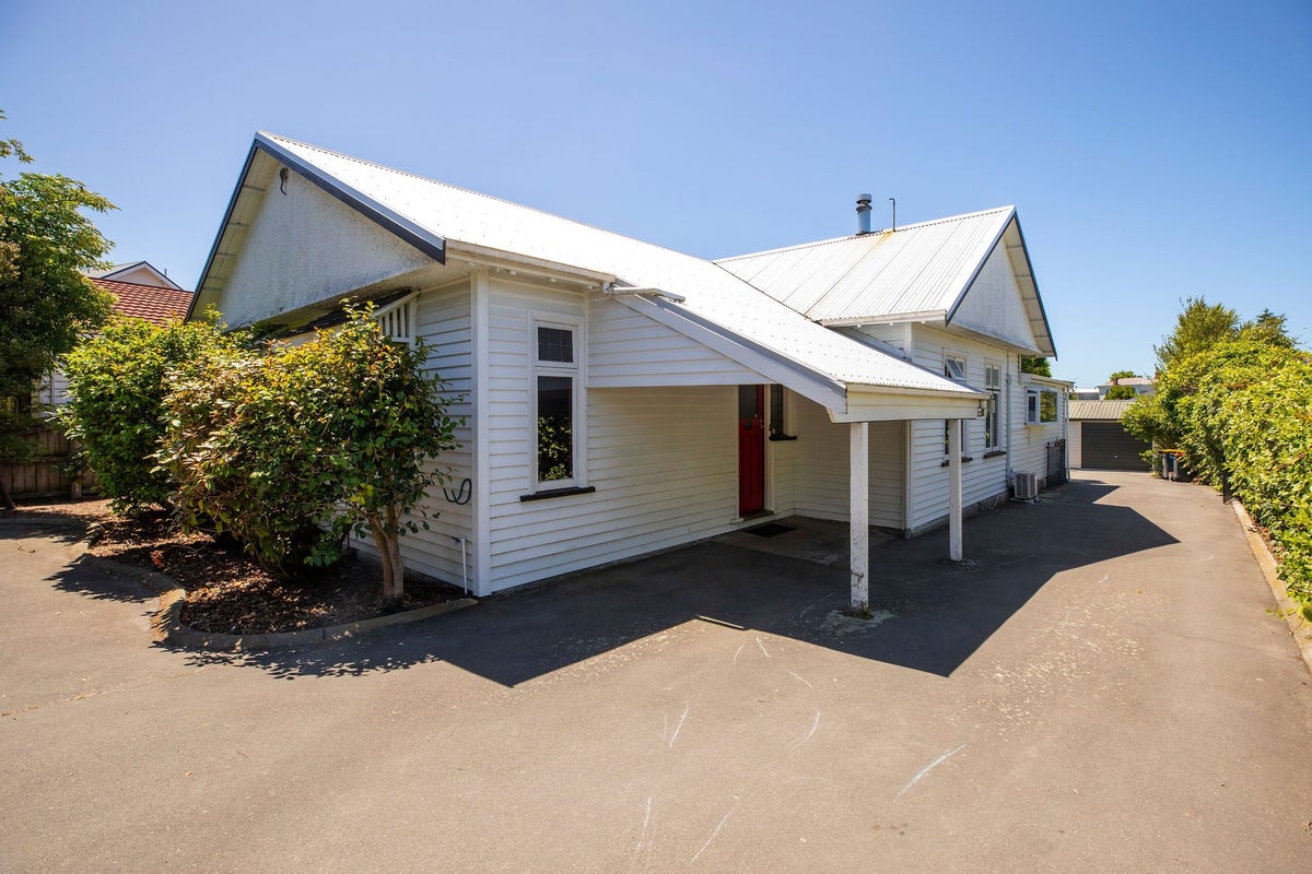 271 Otipua Road, Highfield, Timaru - Carousel 1