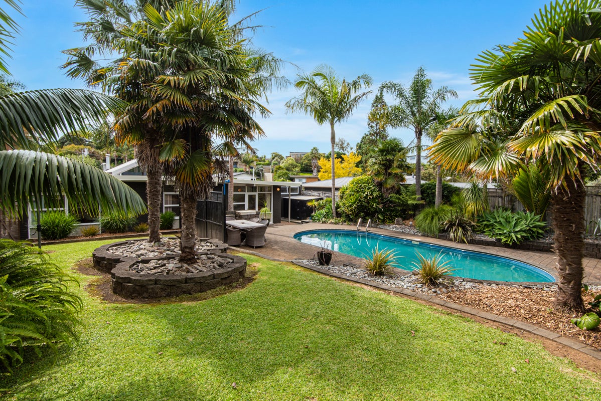 58 Carr Street, Kamo, Whangarei - Carousel 1
