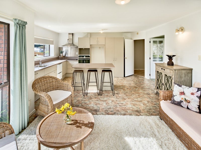 54 James Cook Drive, Whitby, Porirua - Carousel 2