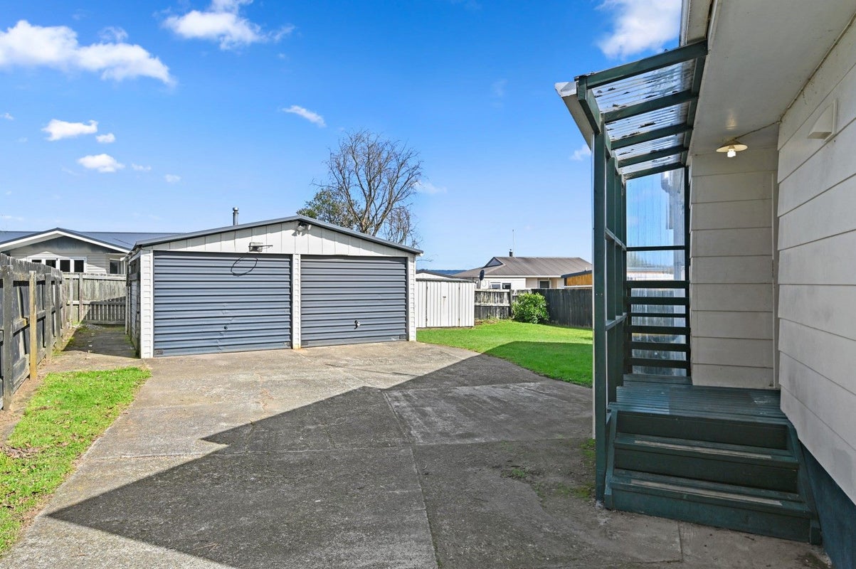 7 Milton Grove, Owhata, Rotorua - Carousel 2