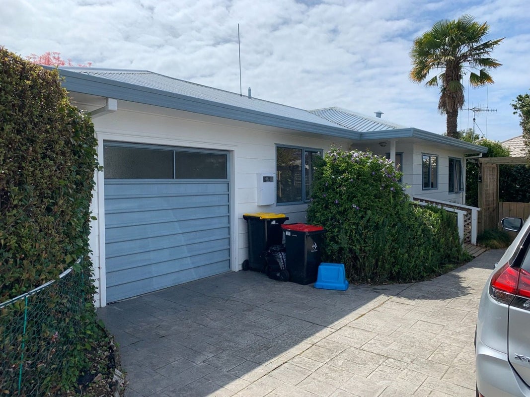 11B Pooles Road, Greerton, Tauranga - Carousel 1