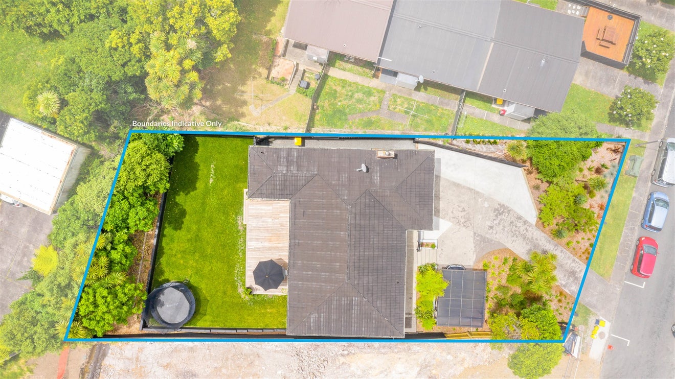 4 Kororo Street, Northcote, Auckland - Carousel 14
