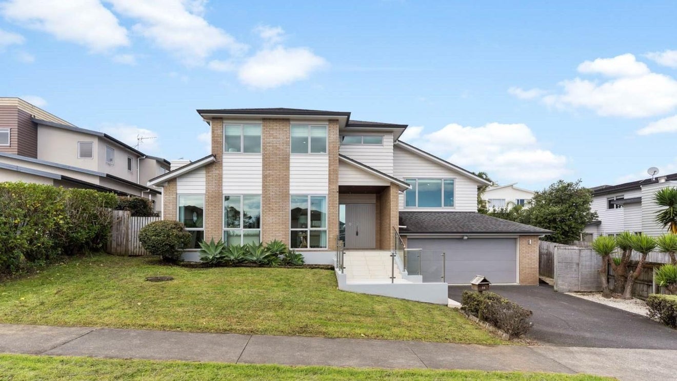 16 Oak Bark Drive, Schnapper Rock, Auckland - Carousel 1
