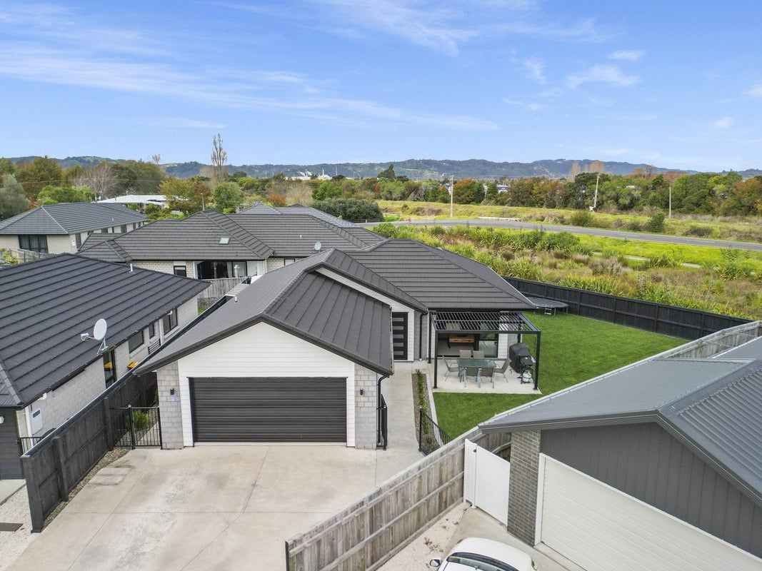 10 Korimako WAY, Coastlands, Whakatane - Carousel 1