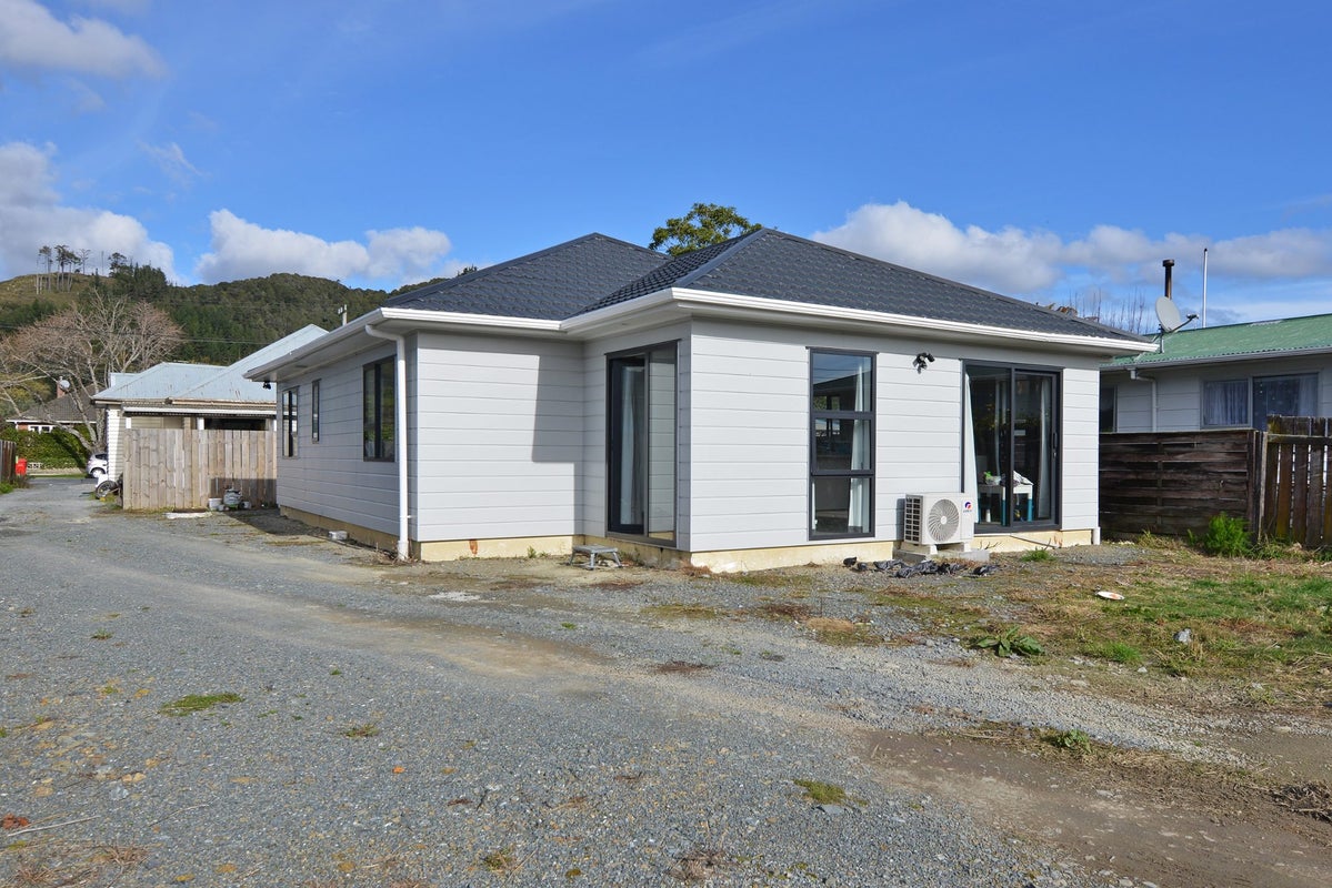 3 Seddon Street, Wallaceville, Upper Hutt - Carousel 14