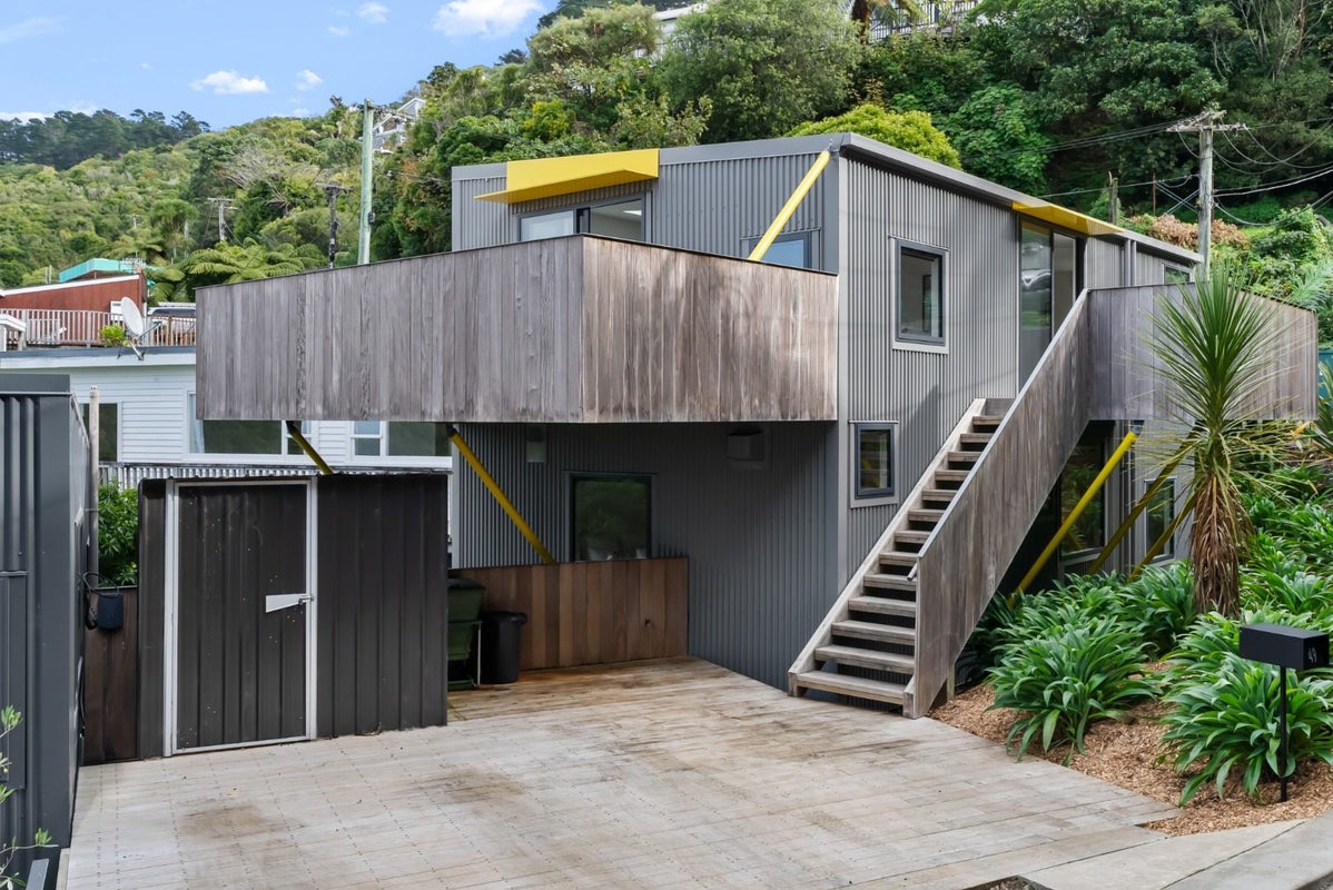 49 Mount Pleasant Road, Aro Valley, Wellington - Carousel 13