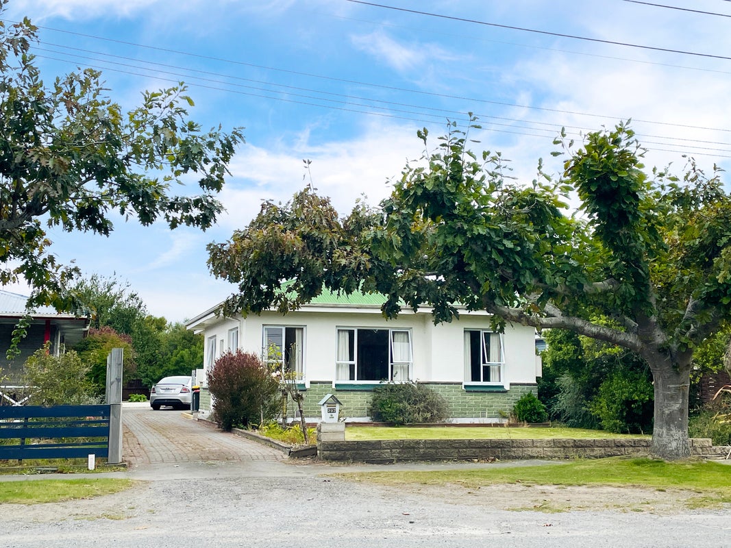 292 Lower Styx Road, Spencerville, Christchurch - Carousel 1