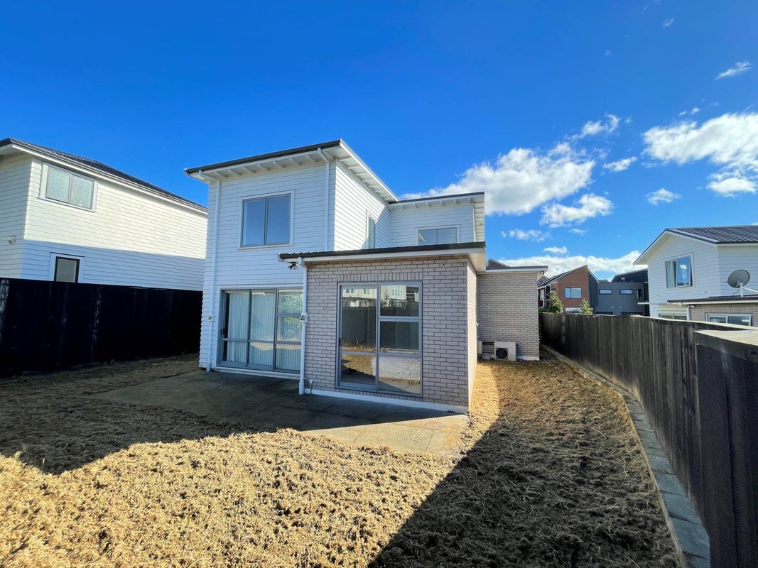 4 Mapou Road, Hobsonville, Auckland - Carousel 2