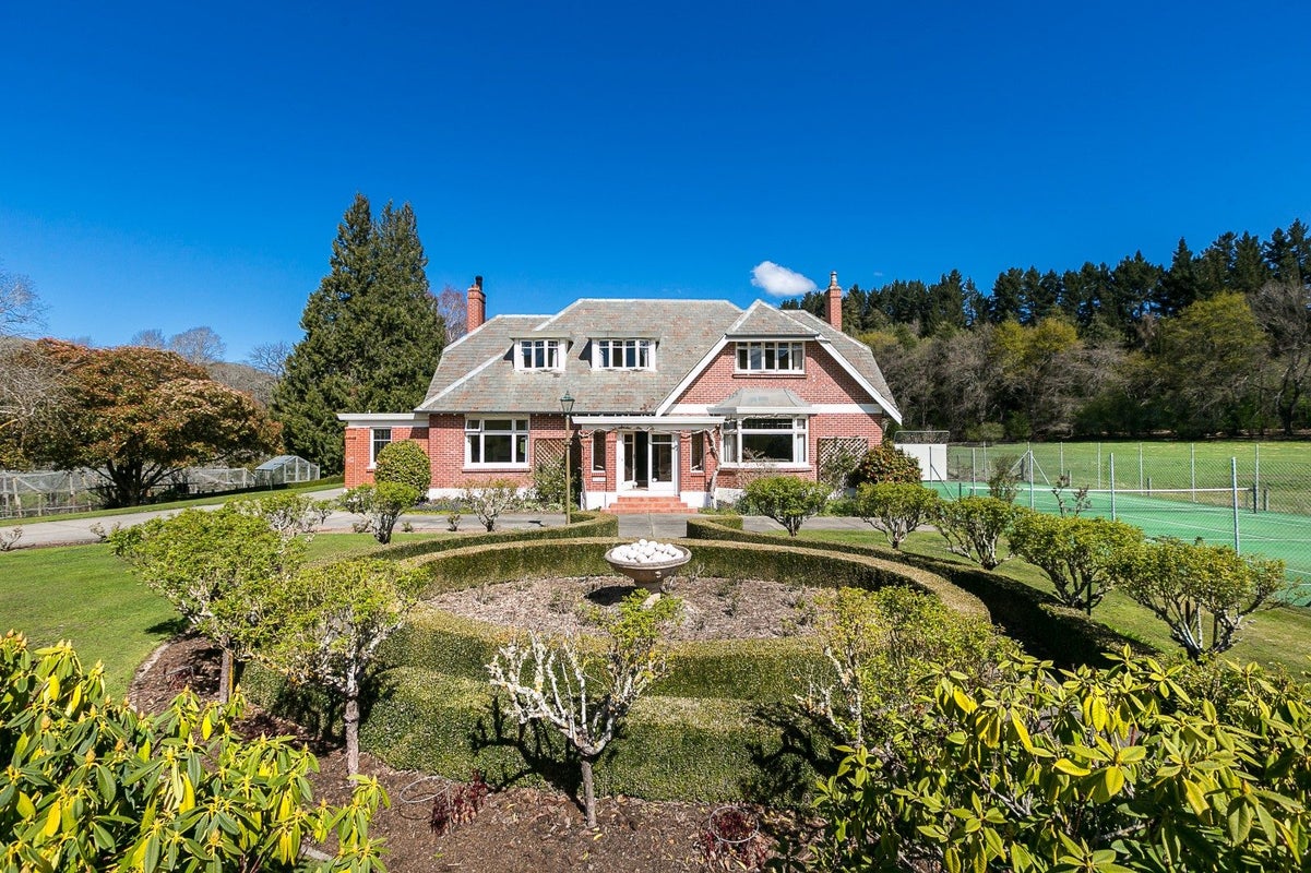 15 Stenhouse Road, Mount Trotter, Palmerston - Carousel 2
