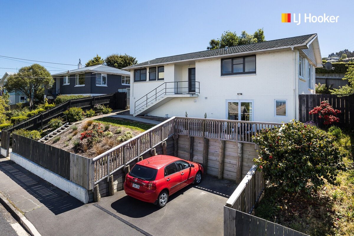 4 Hanlon Street, Halfway Bush, Dunedin - Carousel 1