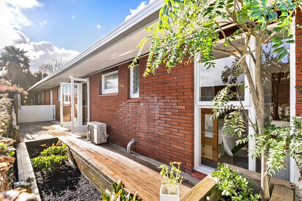 3/14 Amaru Road, Onehunga, Auckland - Carousel 1