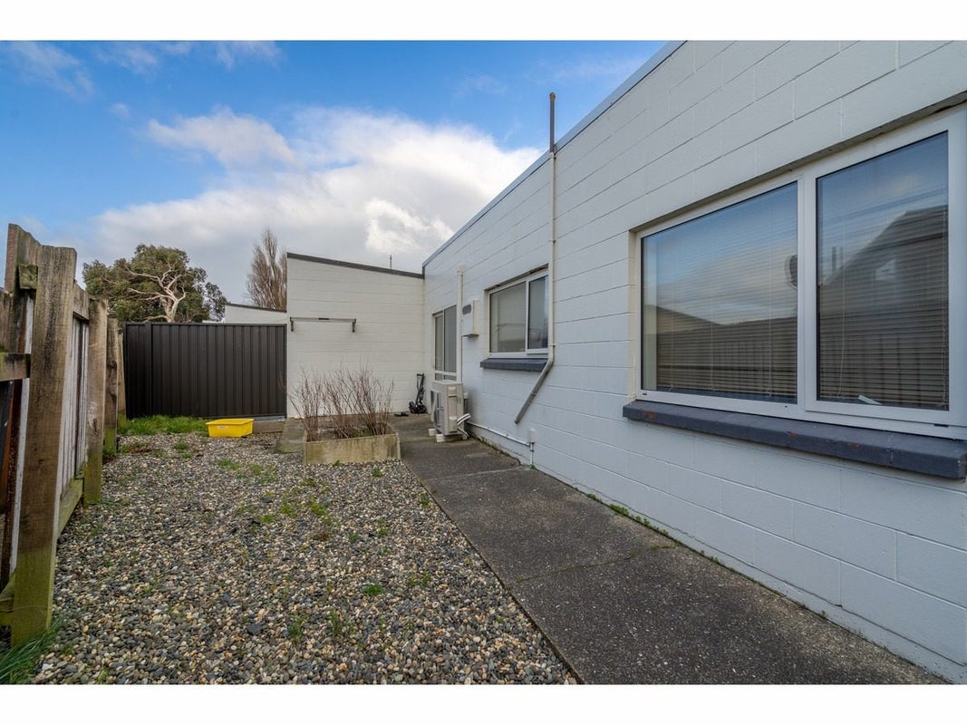 1/51 Regent Street, Newfield, Invercargill - Carousel 2
