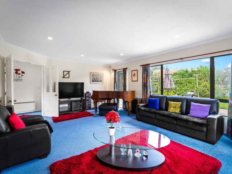 10 Birch Street, Hutt Central, Lower Hutt - Carousel 2