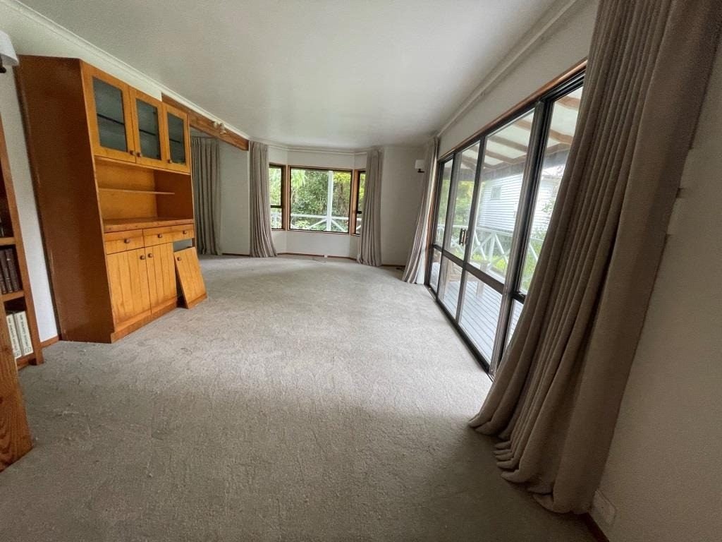 14 Channel View Road, Campbells Bay, Auckland - Carousel 2