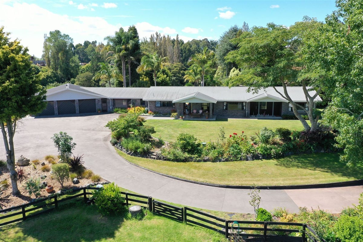 72B Riverglade Drive, Tamahere, Hamilton - Carousel 2