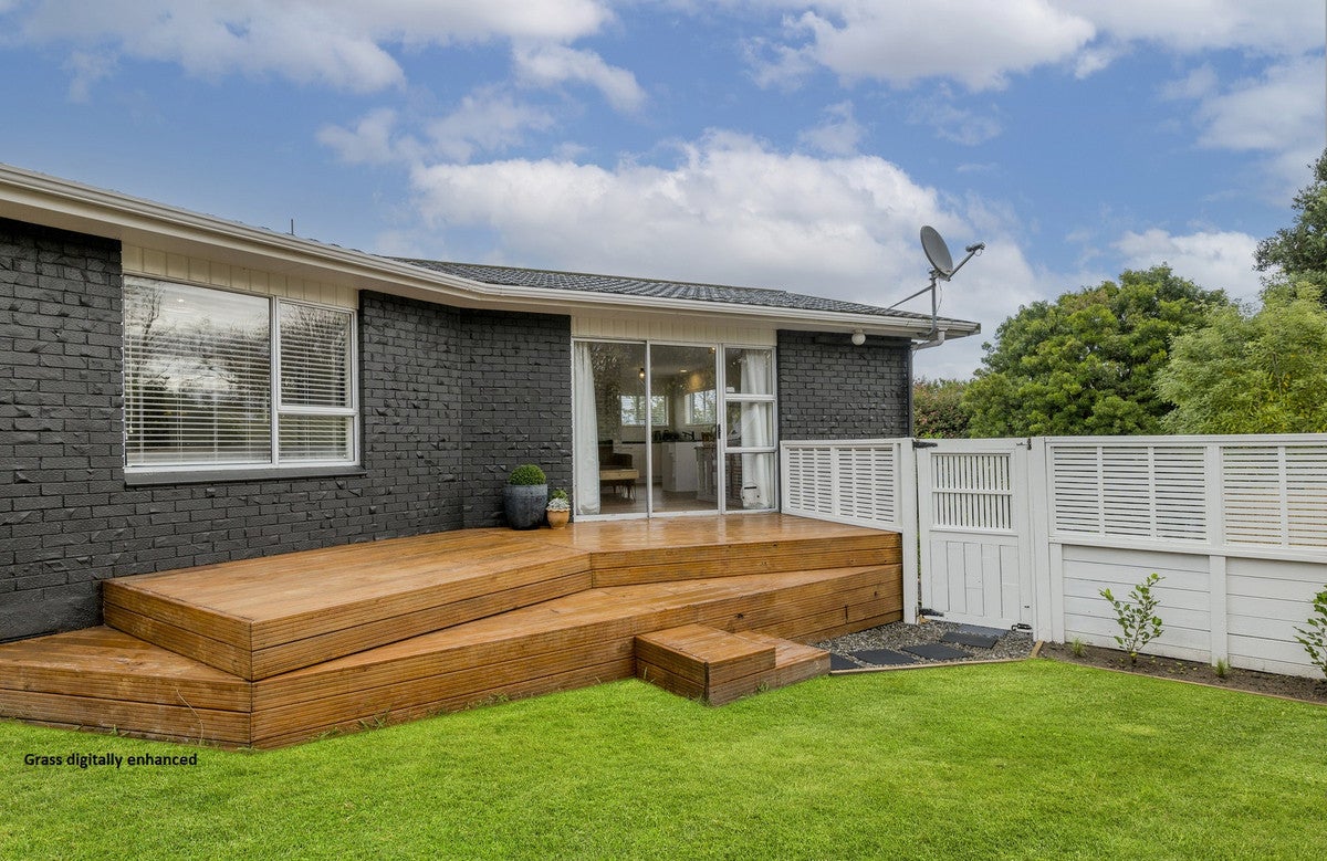 18B Lupin Road, Otaki, Otaki - Carousel 1