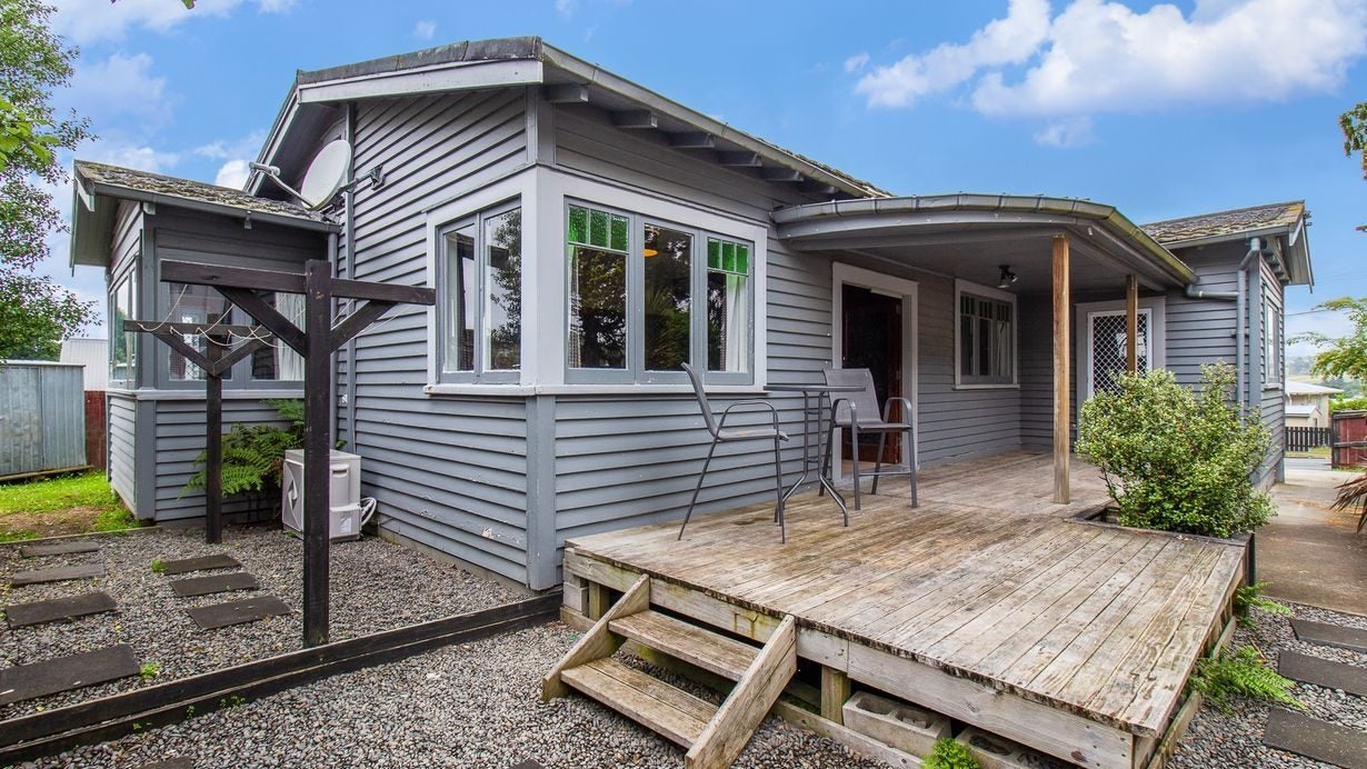287A Clayton Road, Pukehangi, Rotorua - Carousel 1