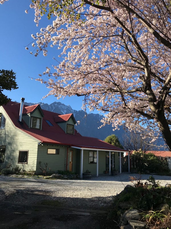 1B Robertson Street, Frankton, Queenstown - Carousel 1