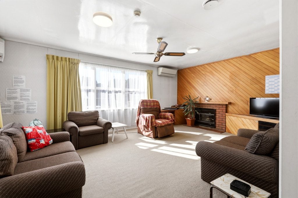 7 Hamlin Road, Mount Wellington, Auckland - Carousel 2