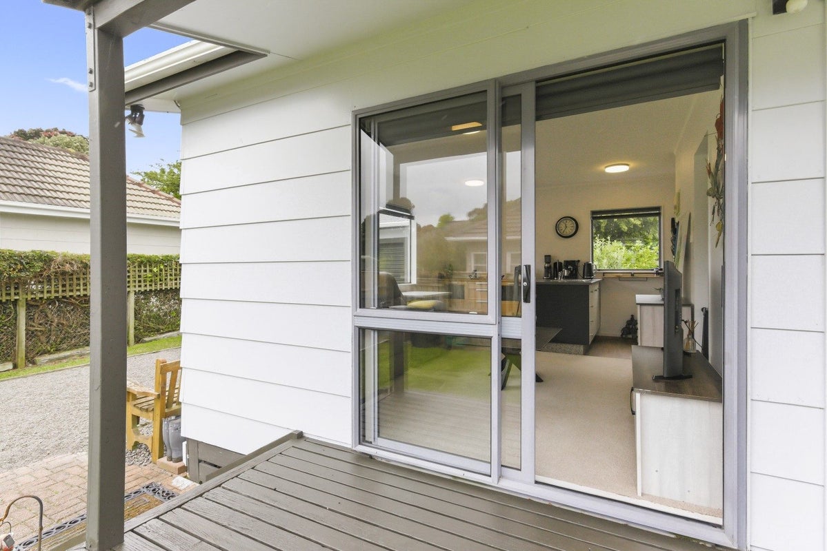 70 Matatua Road, Raumati Beach, Paraparaumu - Carousel 2
