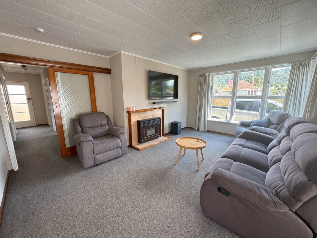 37 First Avenue, Avenues, Whangarei - Carousel 1