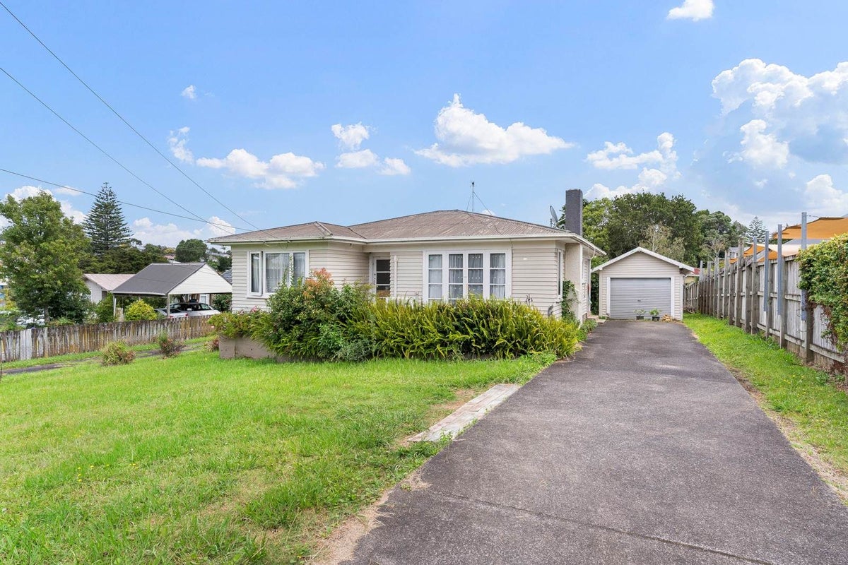 23 Boundary Road, Blockhouse Bay, Auckland - Carousel 1